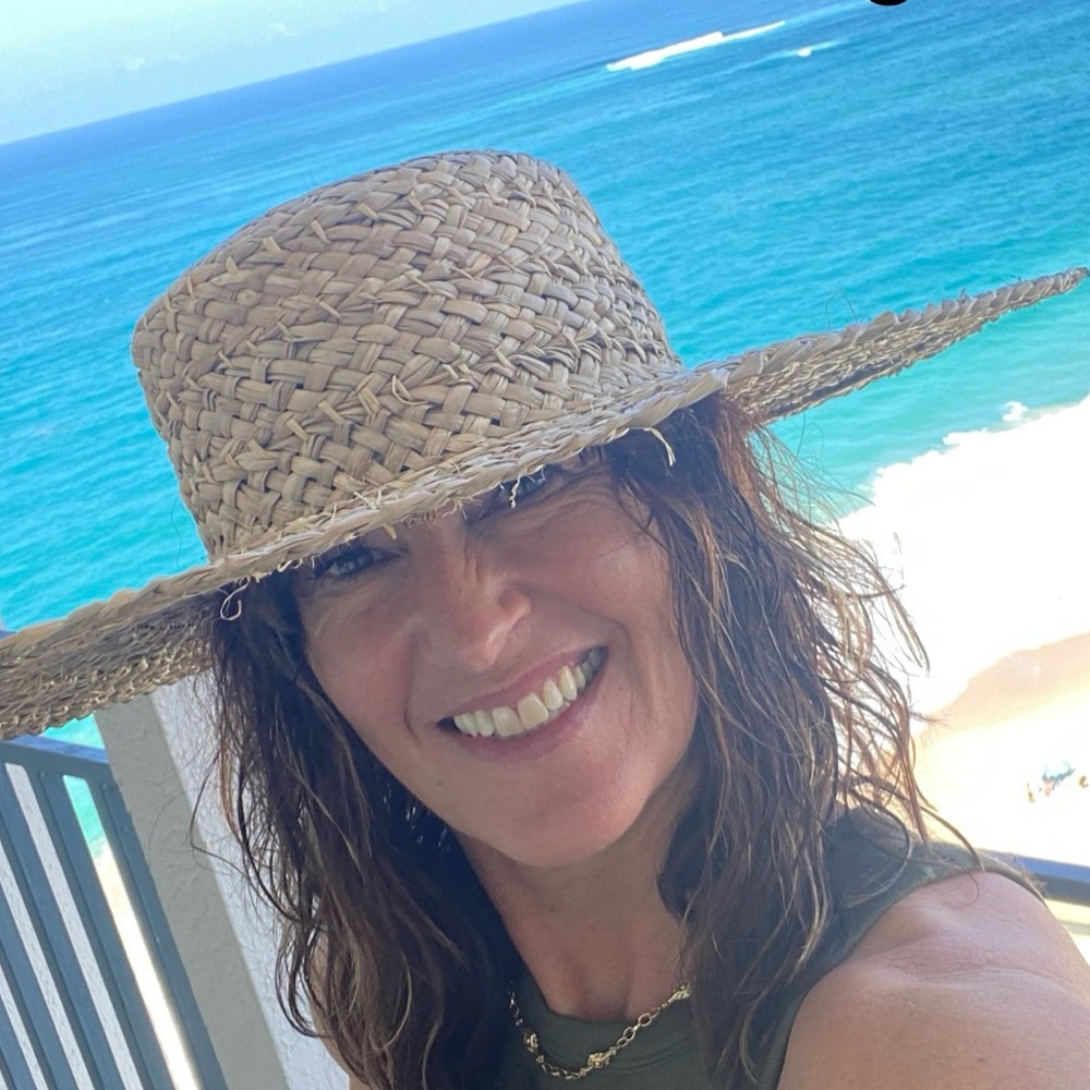 Meet your Posher, Angie